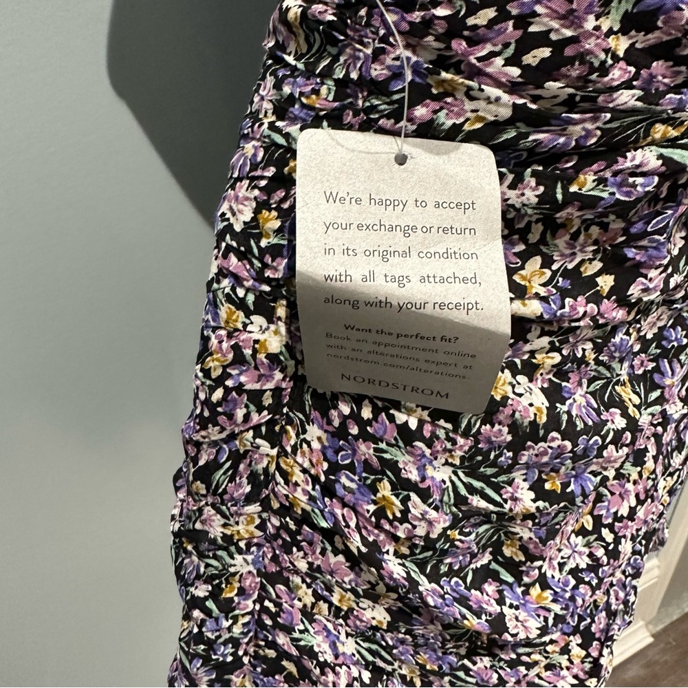 ASTR Black Purple Floral Mini Dress Cold Shoulder Off Shoulder Medium New - Picture 7 of 13